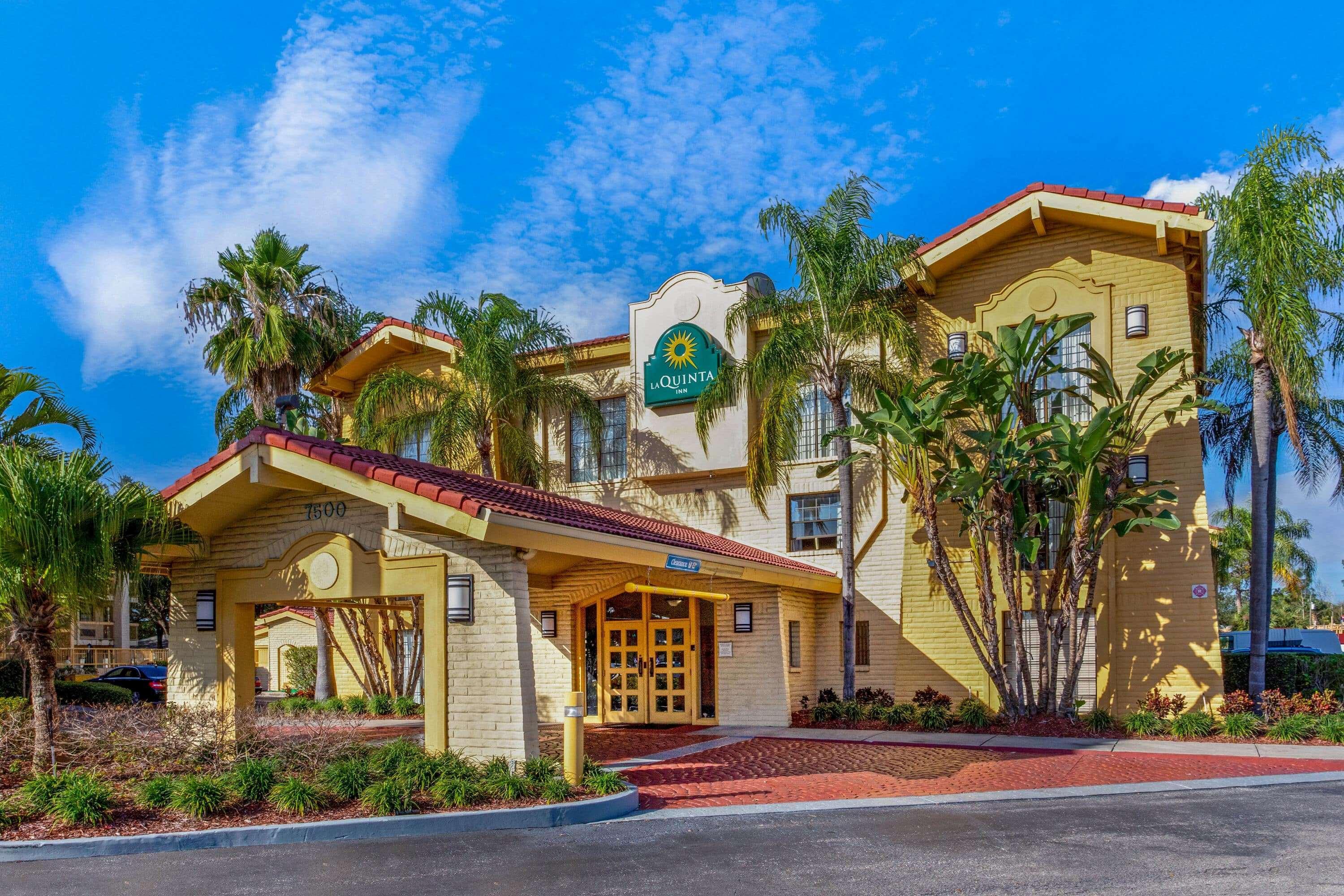 La Quinta Inn By Wyndham Tampa Bay Pinellas Park Clearwater Exterior photo